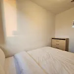 Wapping Stay